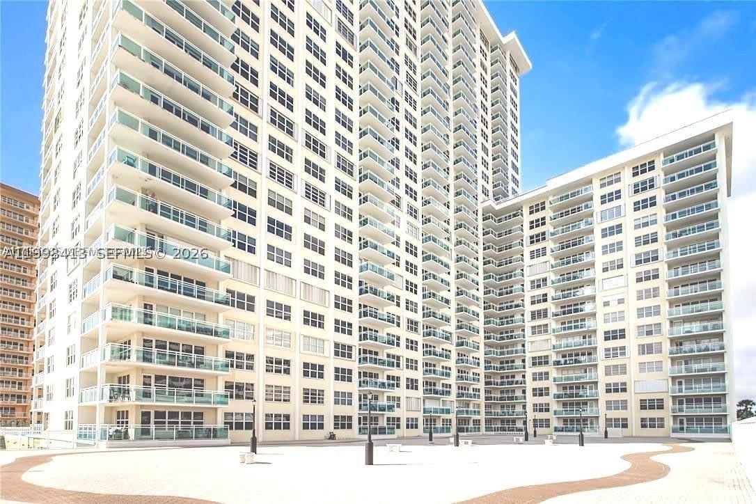 3900 Galt Ocean Dr – photo 2