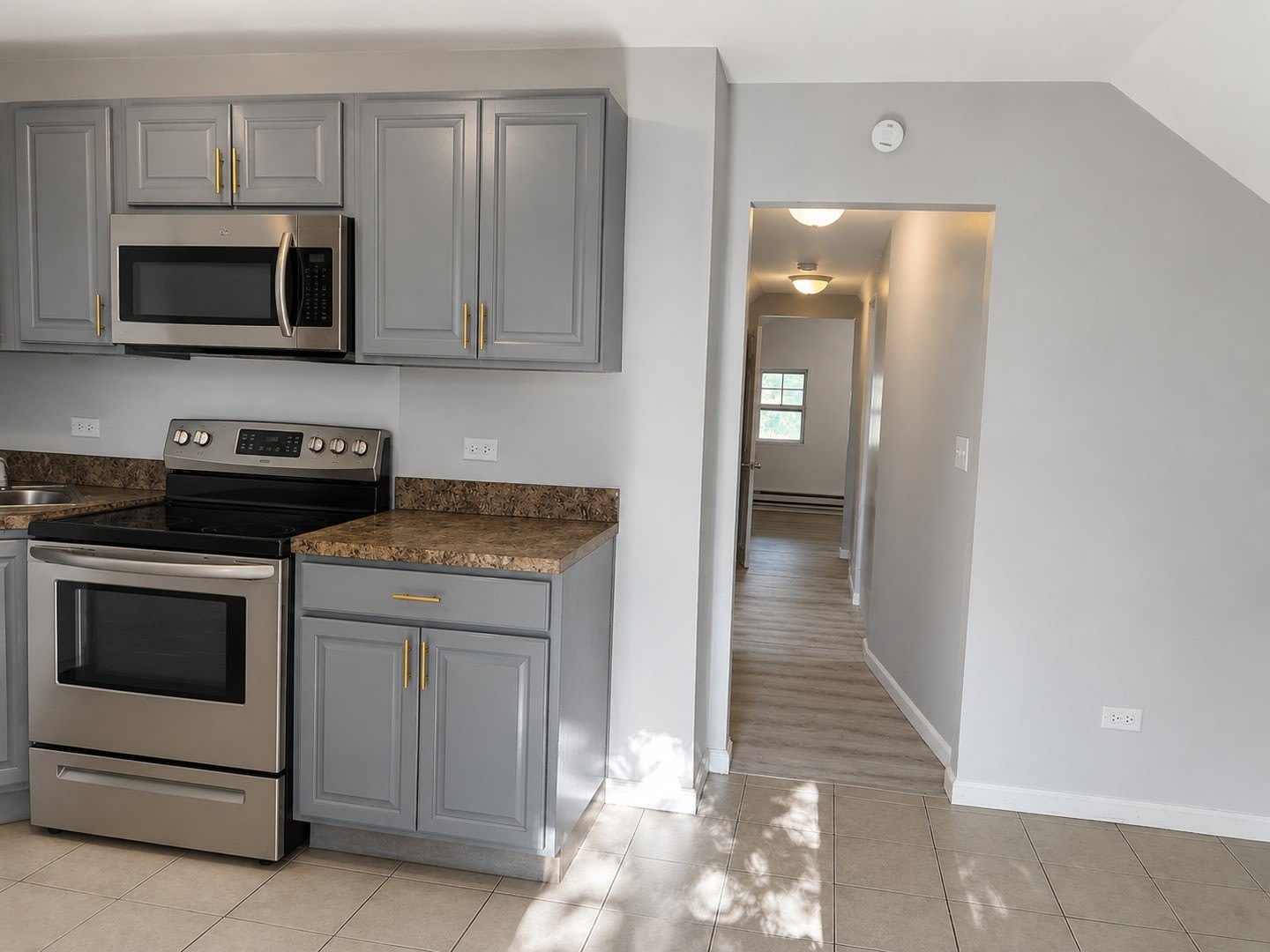 28 S Fulton Avenue – photo 5