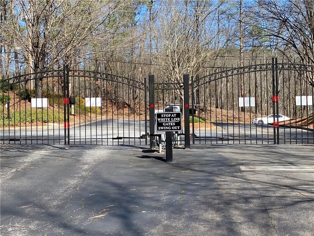 610 River Mill Circle – photo 2