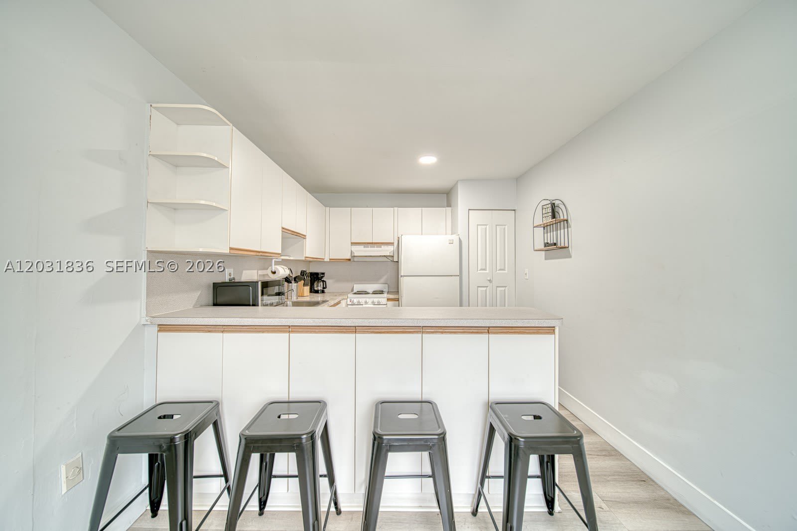 7622 SW 21st St – photo 5
