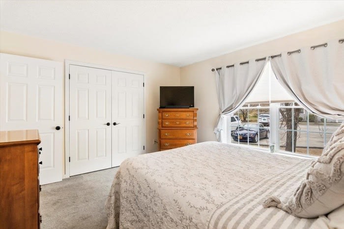 181 Riverside Townhouses Road – photo 5