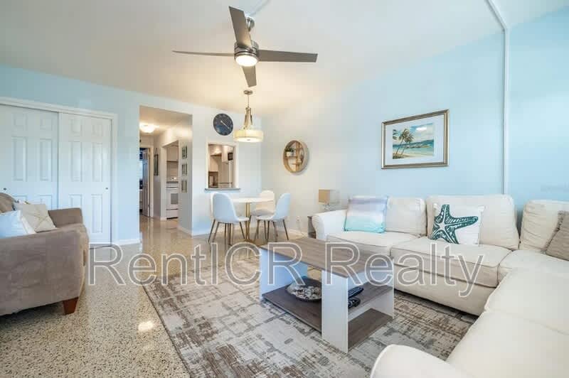 505 67th Avenue – photo 2