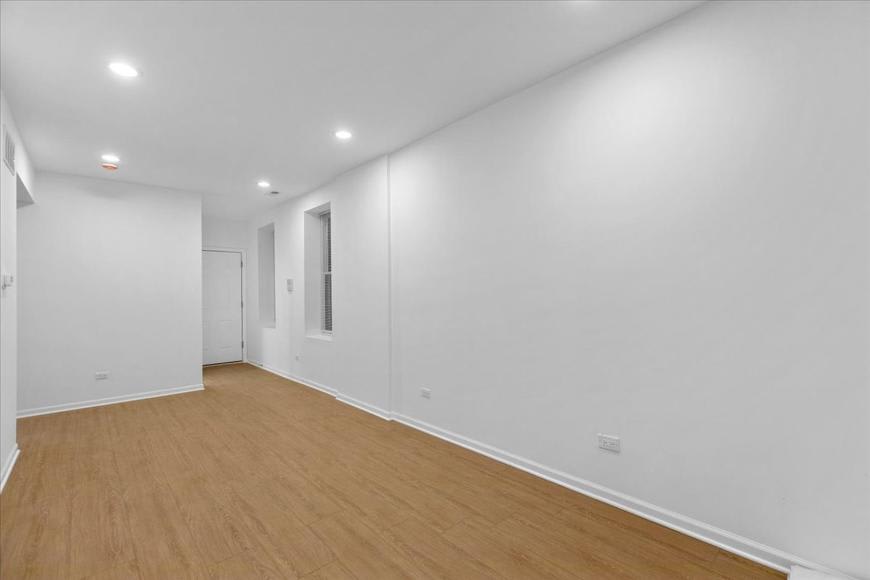 1313 W Chicago Avenue – photo 4