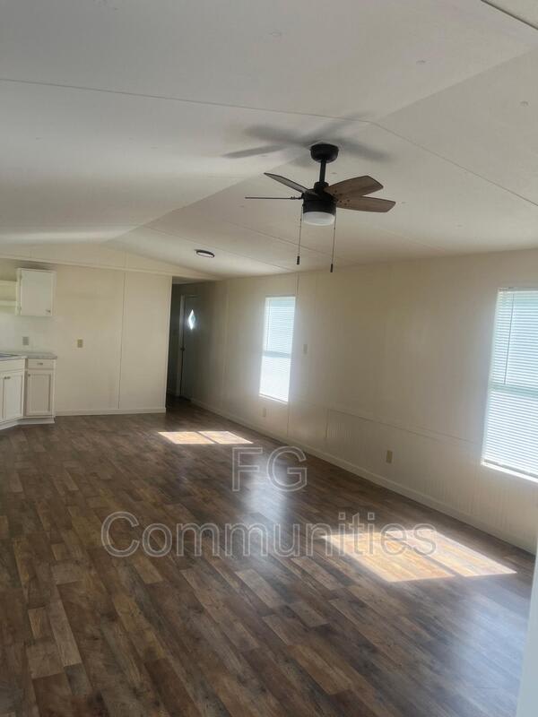 123 Jamie Rd – photo 4