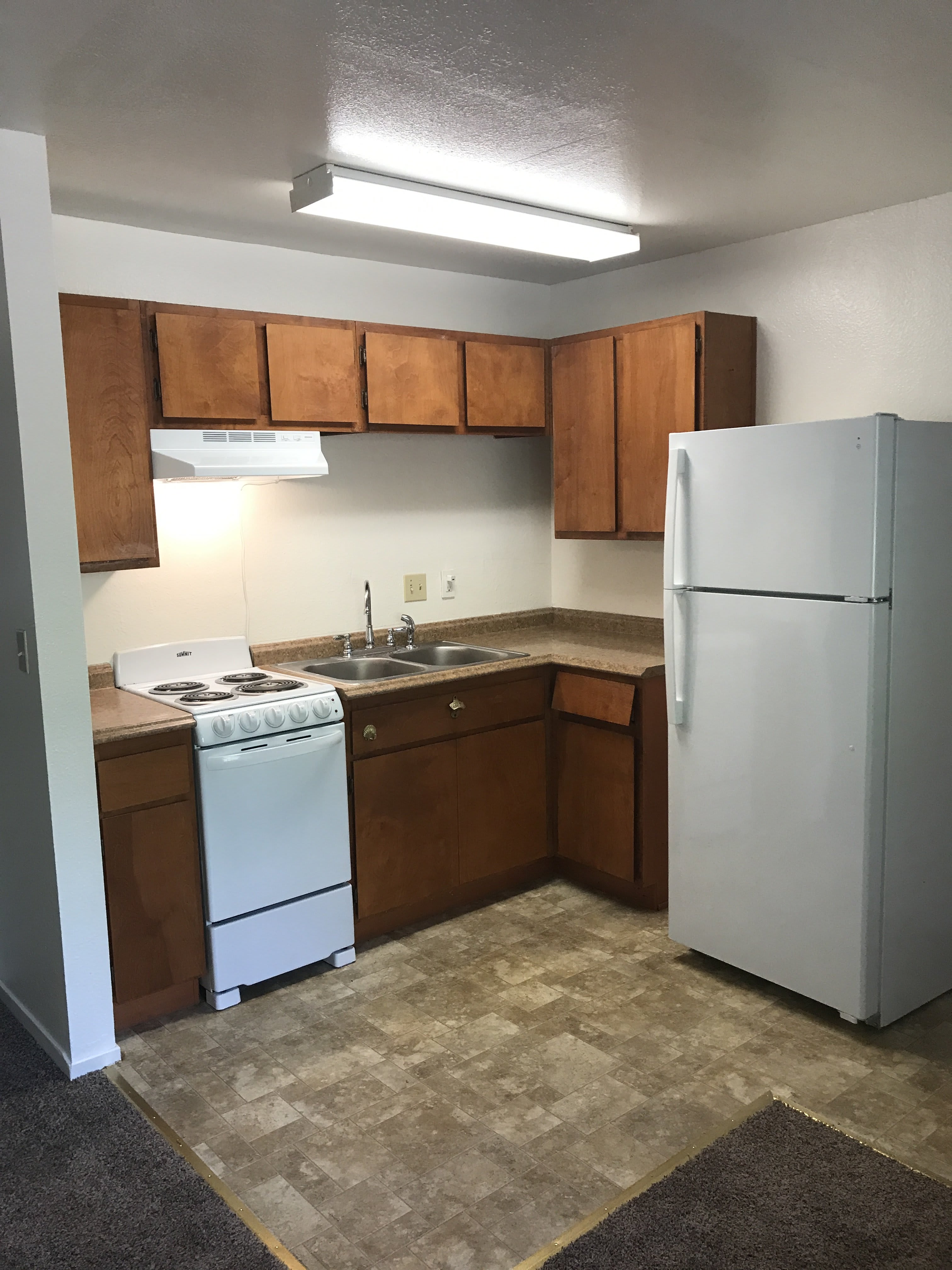 9461 California 193 – photo 3