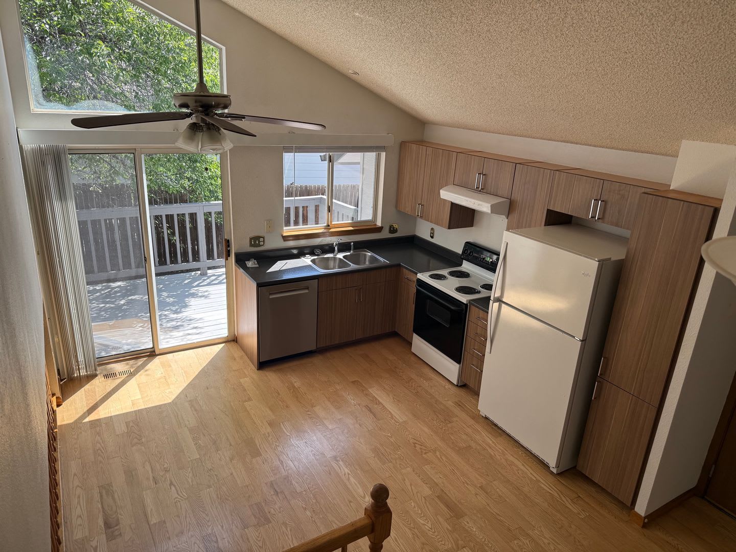 3 Bedroom House on Quiet Cul-de-sac in Broomfield – photo 3