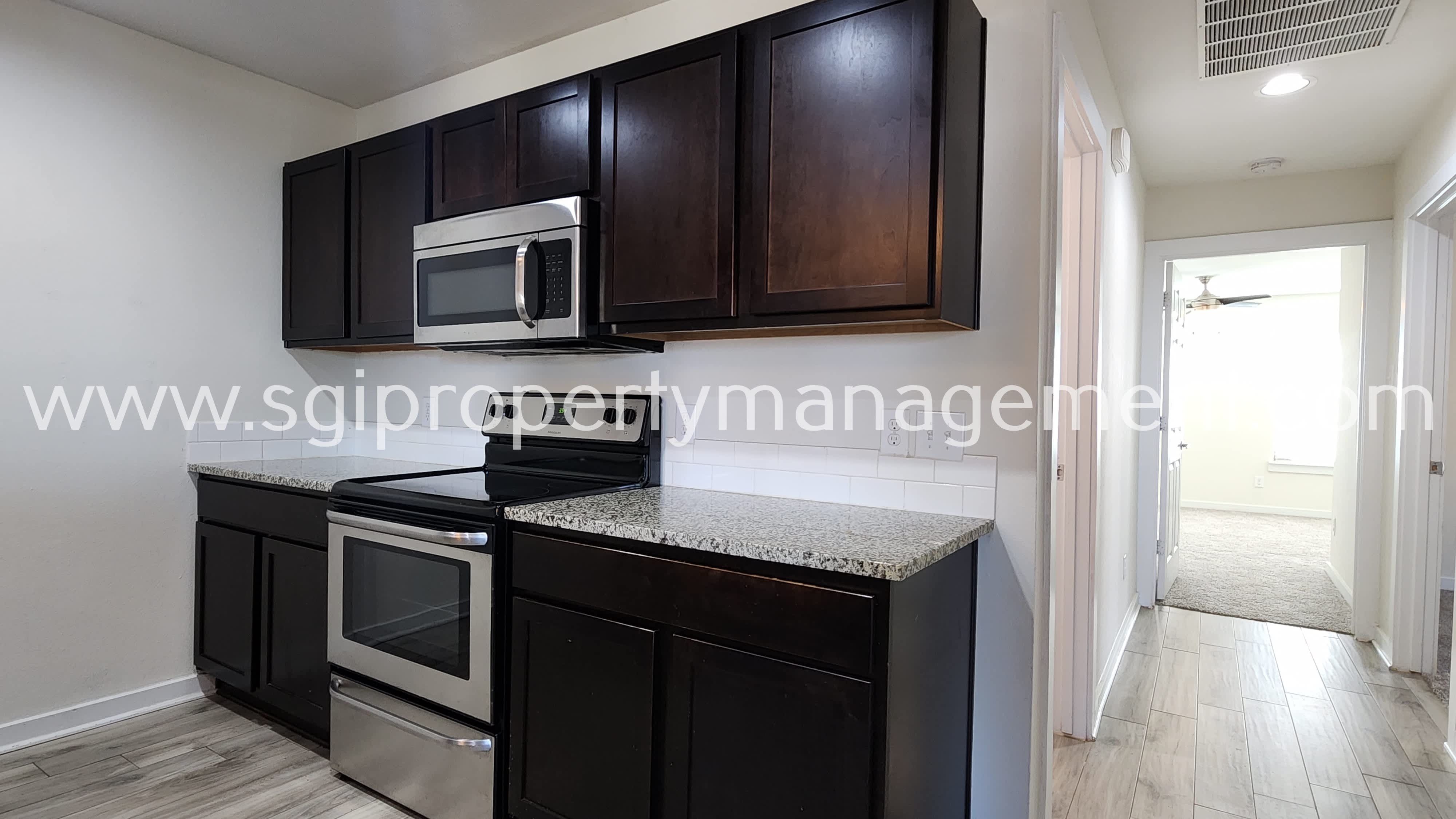 931 Robineta Ln – photo 5
