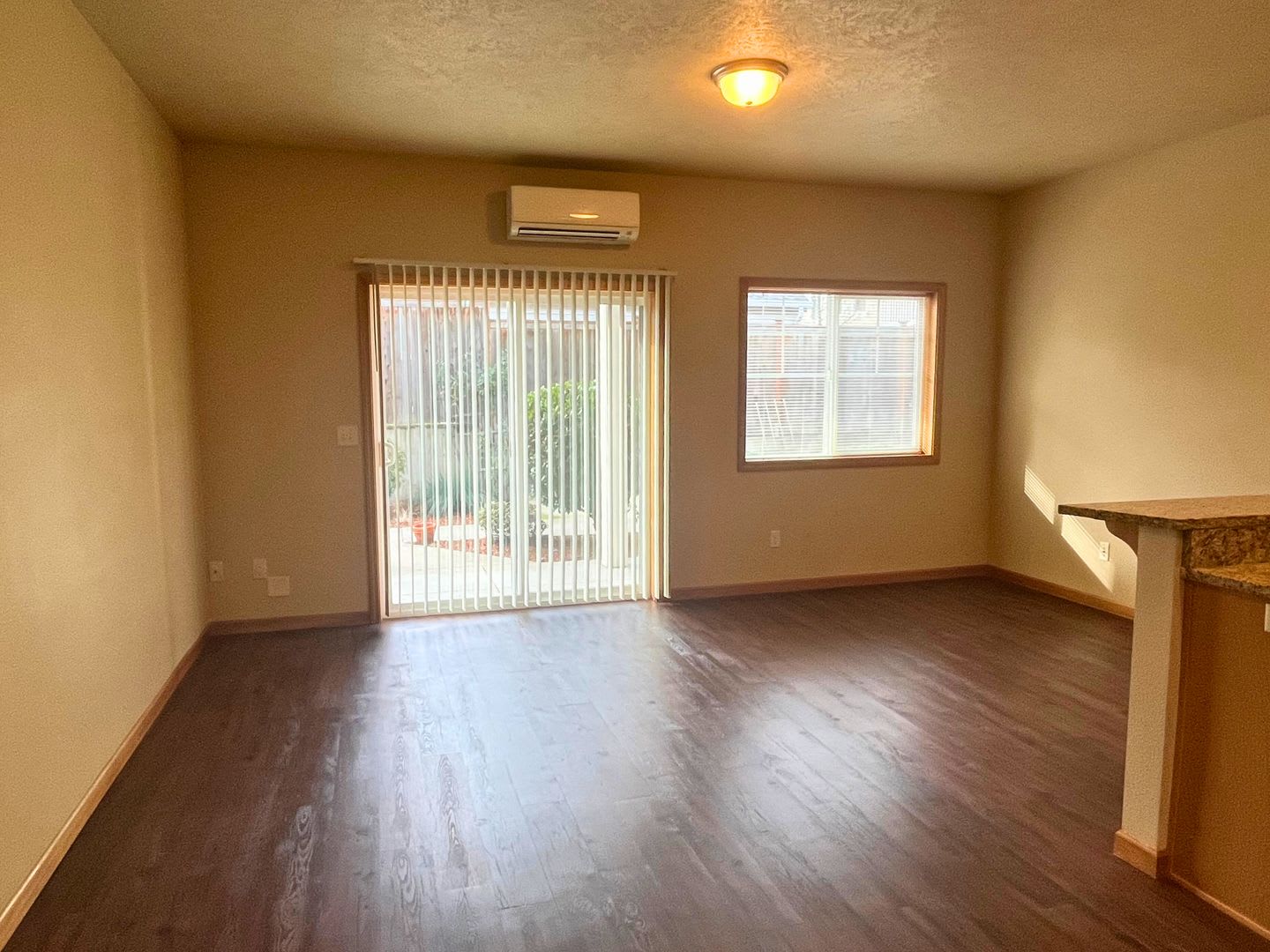 (MUS 1972) Spacious and Inviting 3-Bed, 2-Bath Townhome – A Perfect Place to Call Home! – photo 5