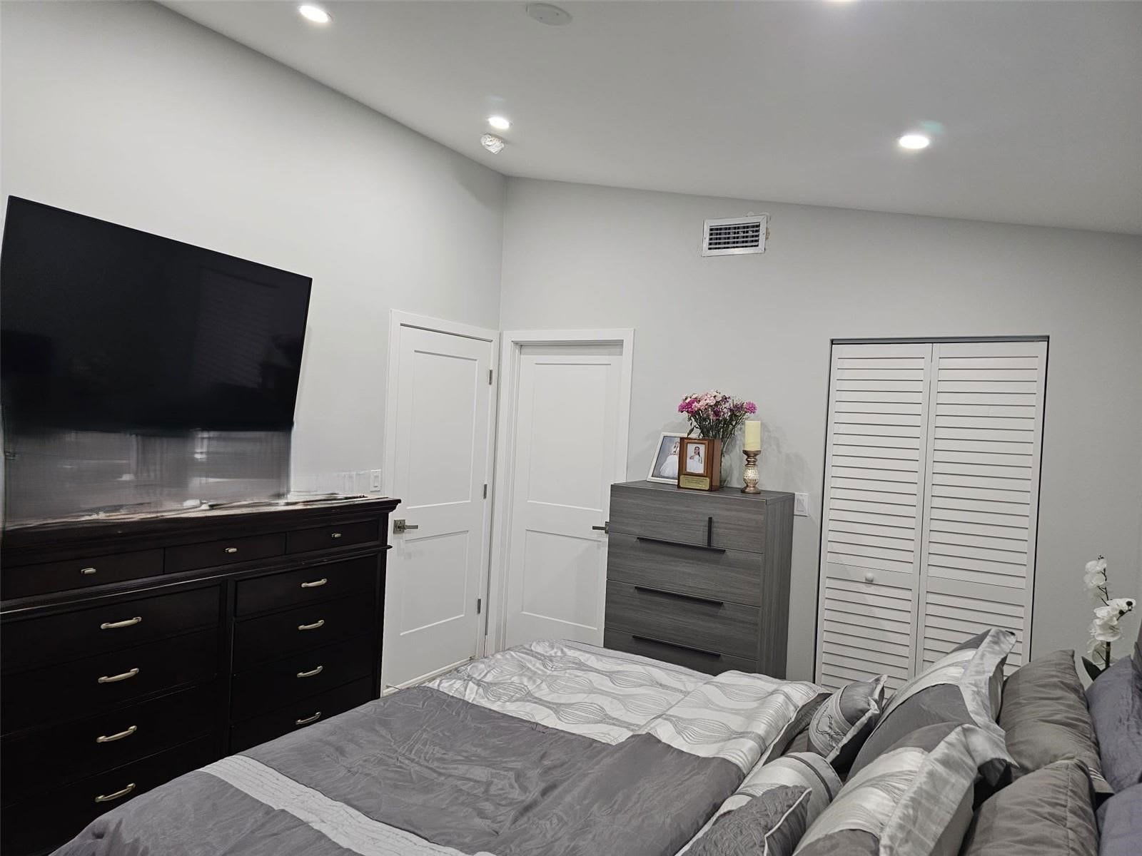 14263 Southwest 177th Avenue – photo 4