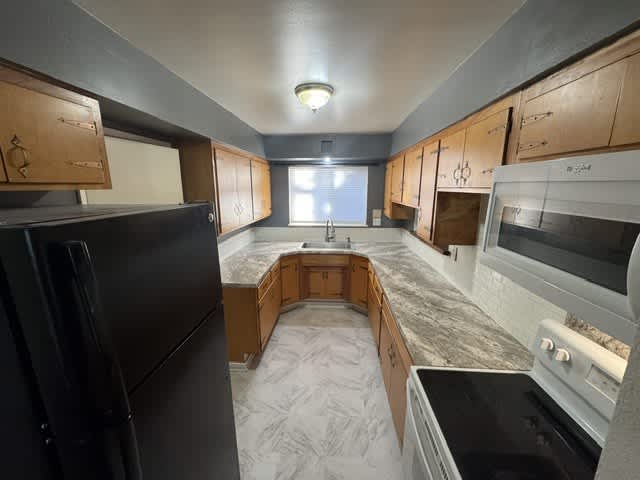 25 Gilmore Road – photo 1