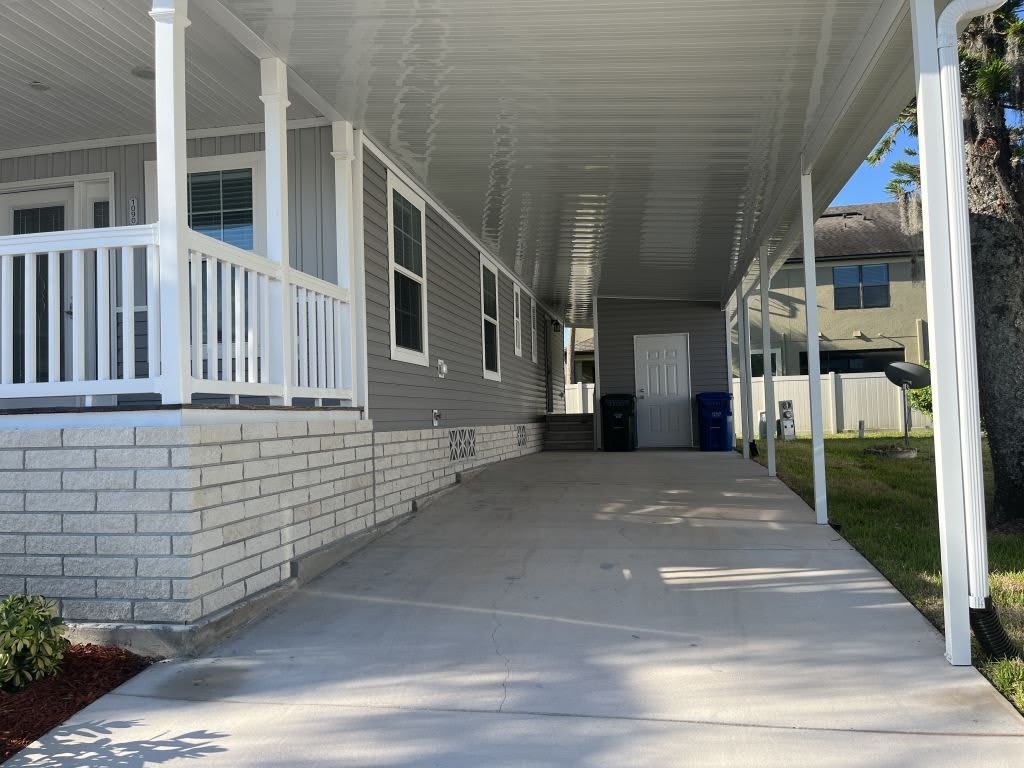15666 49th St N – photo 3