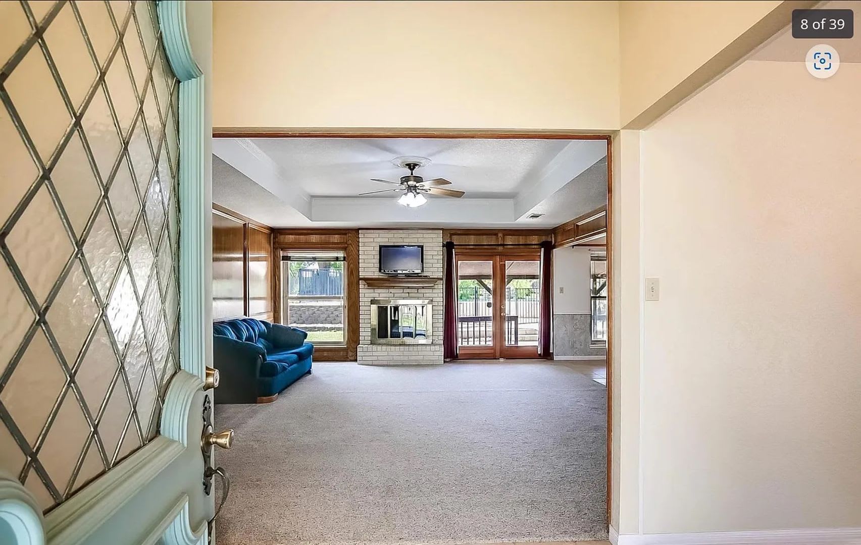 Room in 3 Bedroom Home at Magic Hill Dr – photo 3
