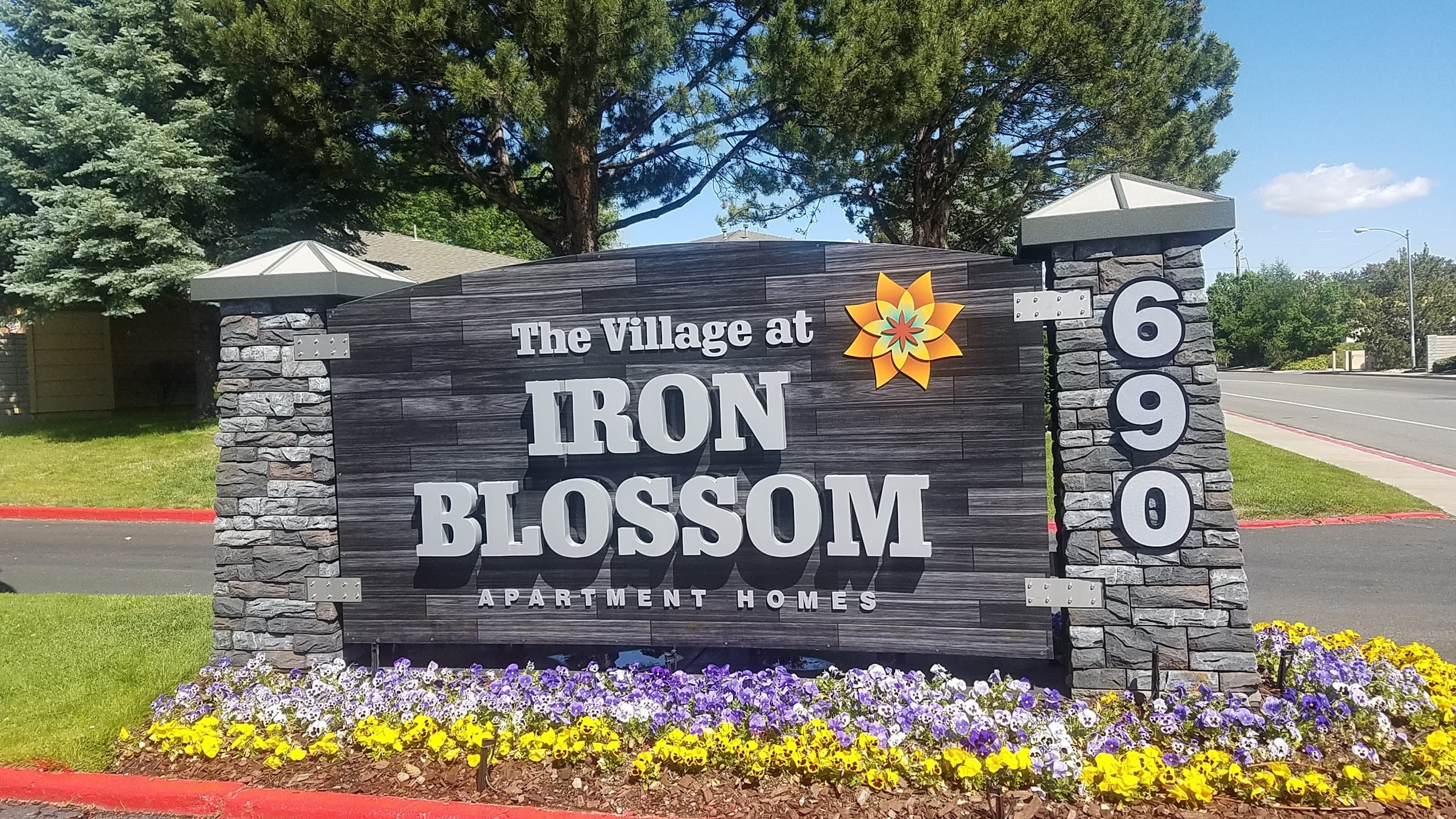 Village at Iron Blossom – photo 1