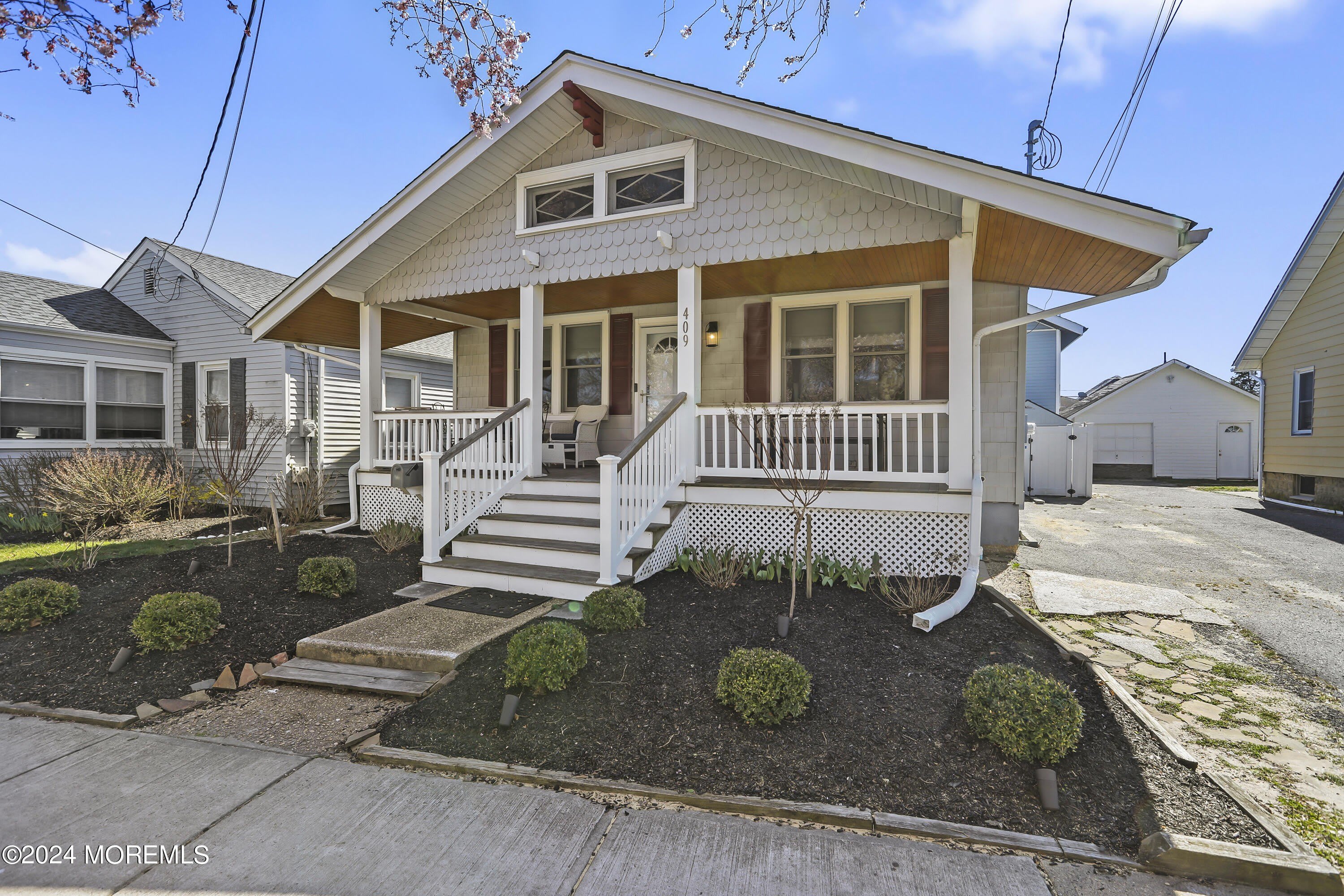 409 13th Avenue – photo 2