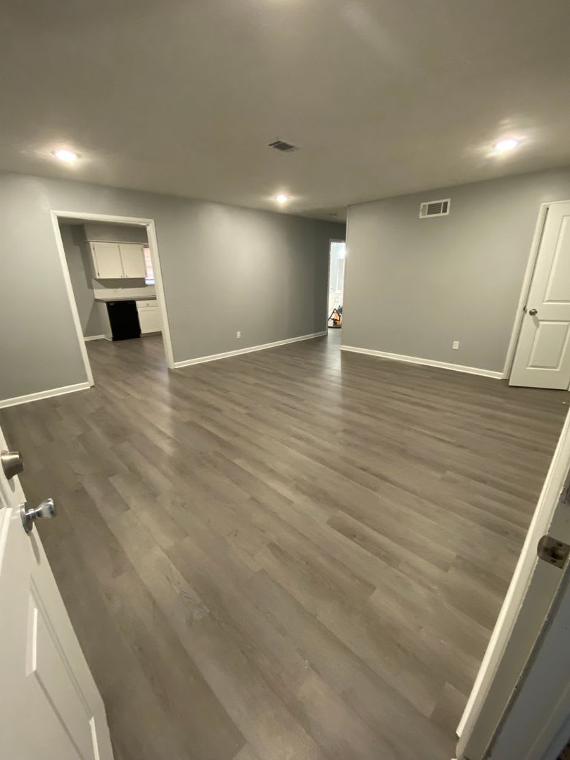 3Br 2Ba House For Rent In Sherwood – photo 3
