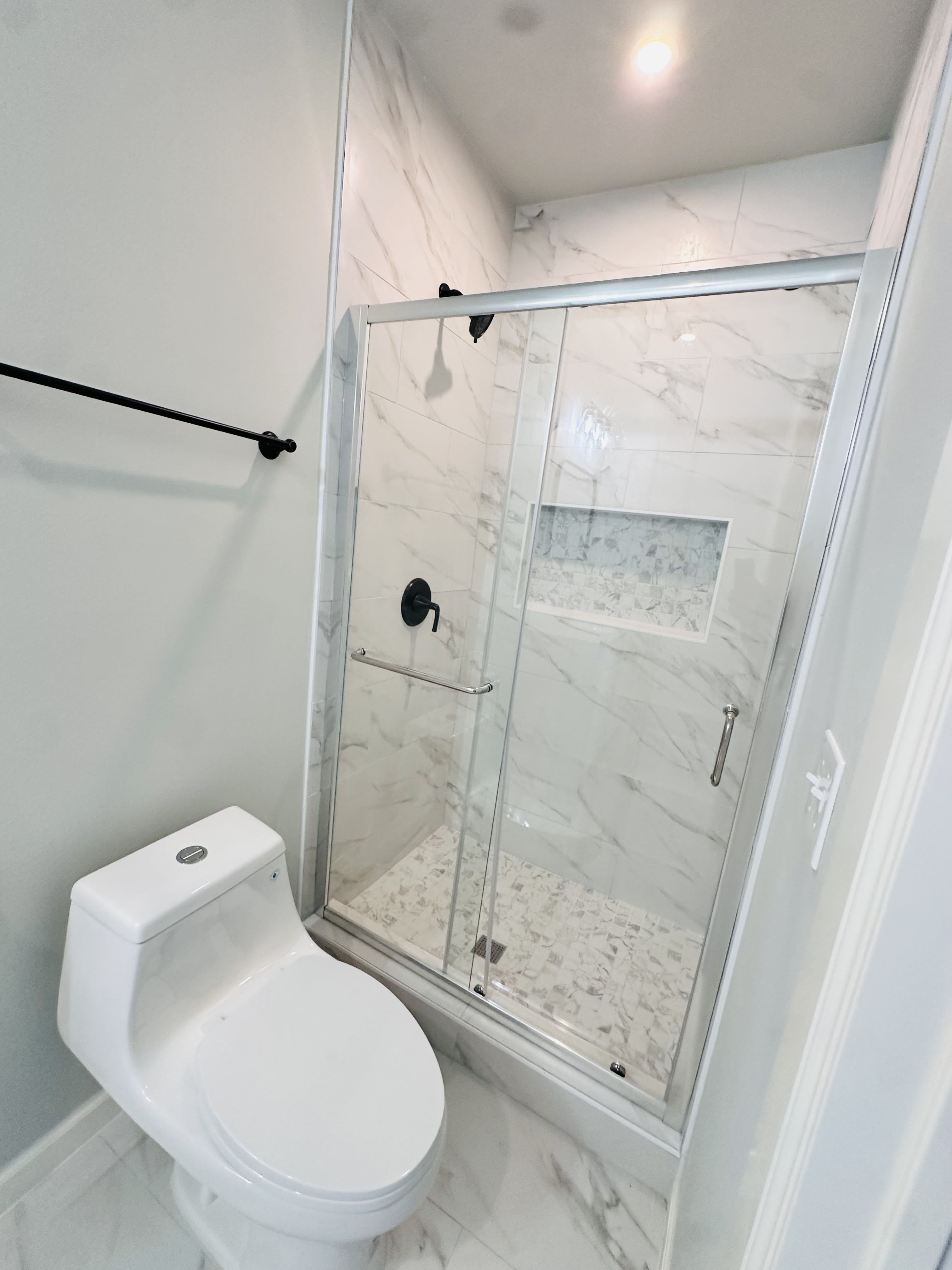 2115 W 2nd Ave 1 – photo 2