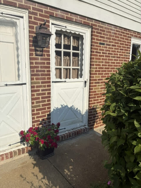 315 East Kenilworth Avenue – photo 2