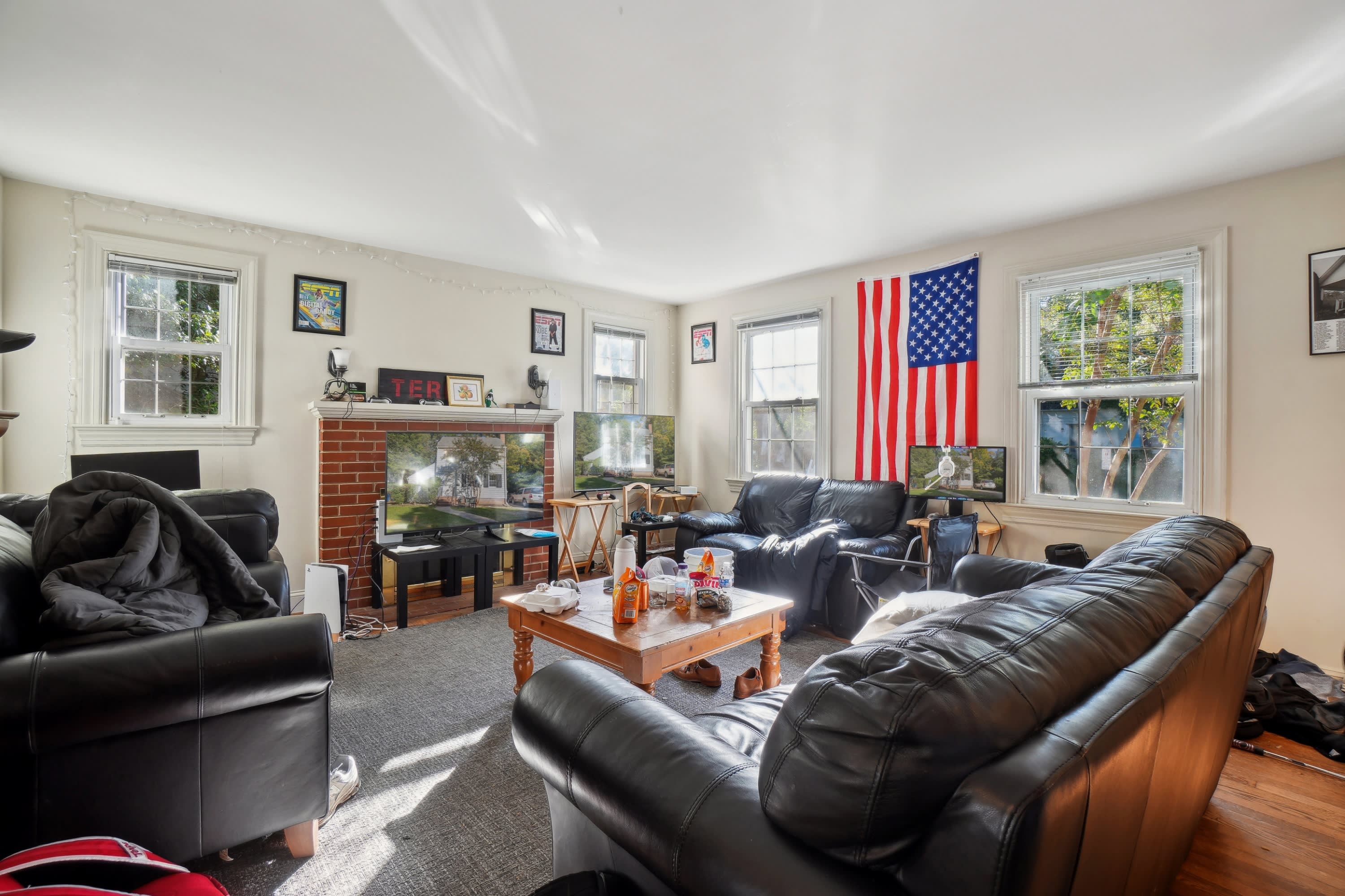 4618 Harvard Road – photo 2