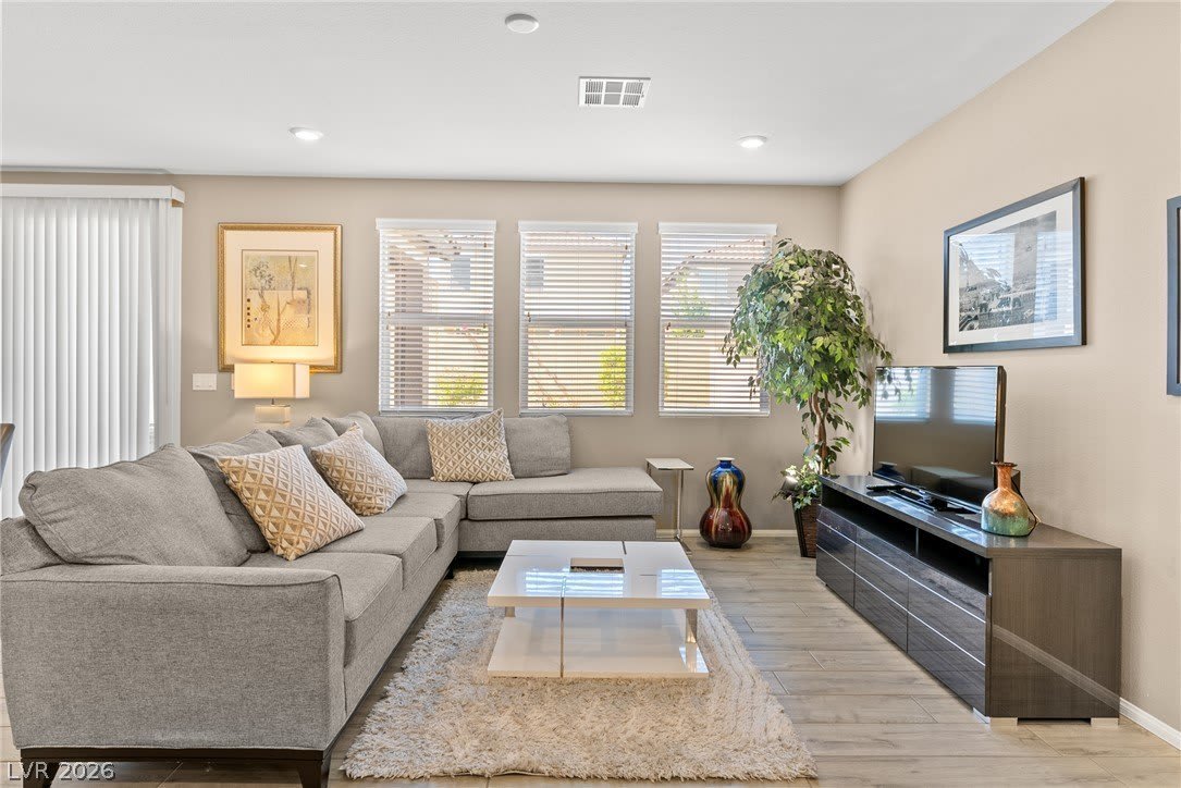 5347 Boschetto Street – photo 4