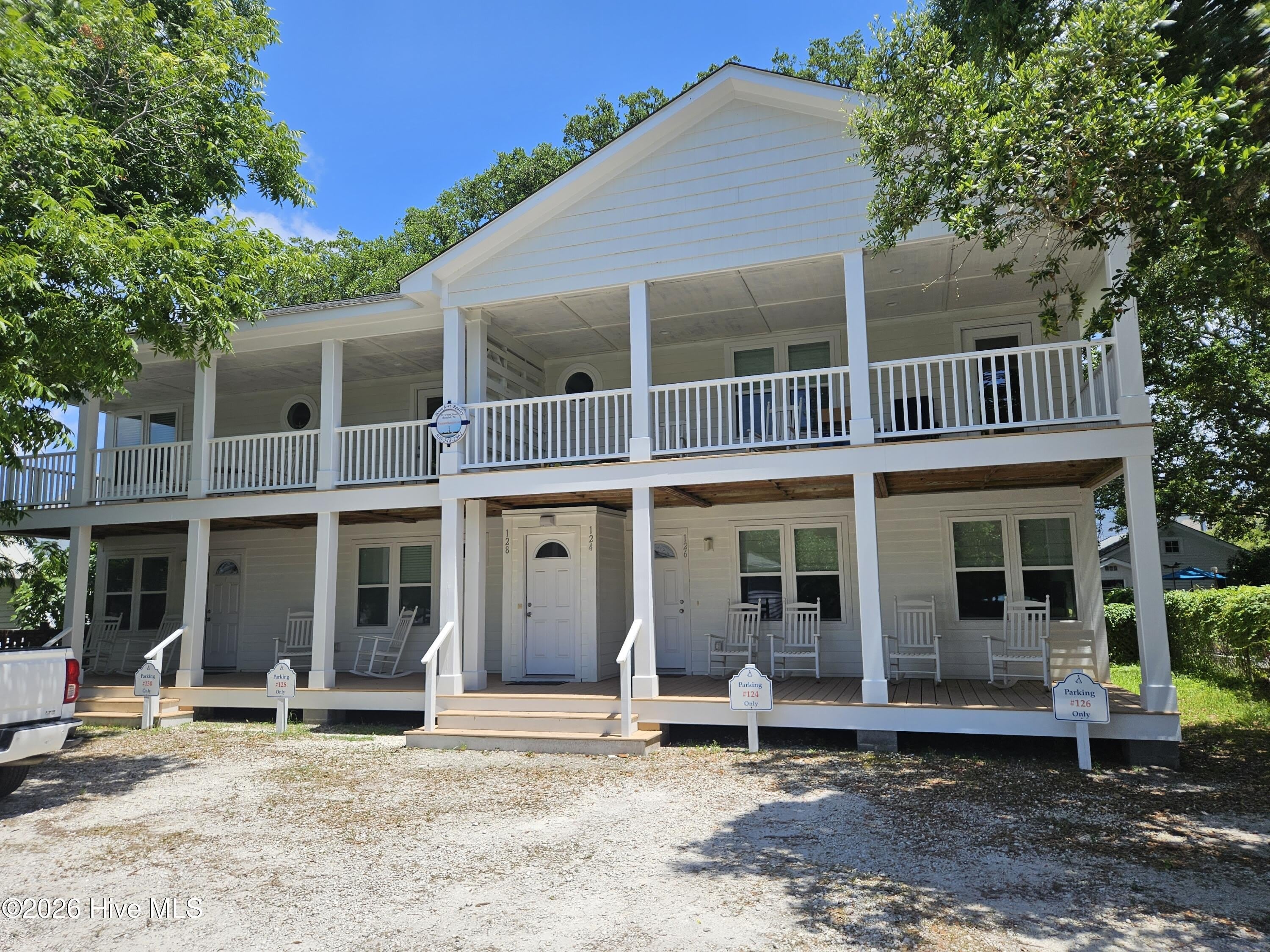 124 Sunset Lane – photo 1