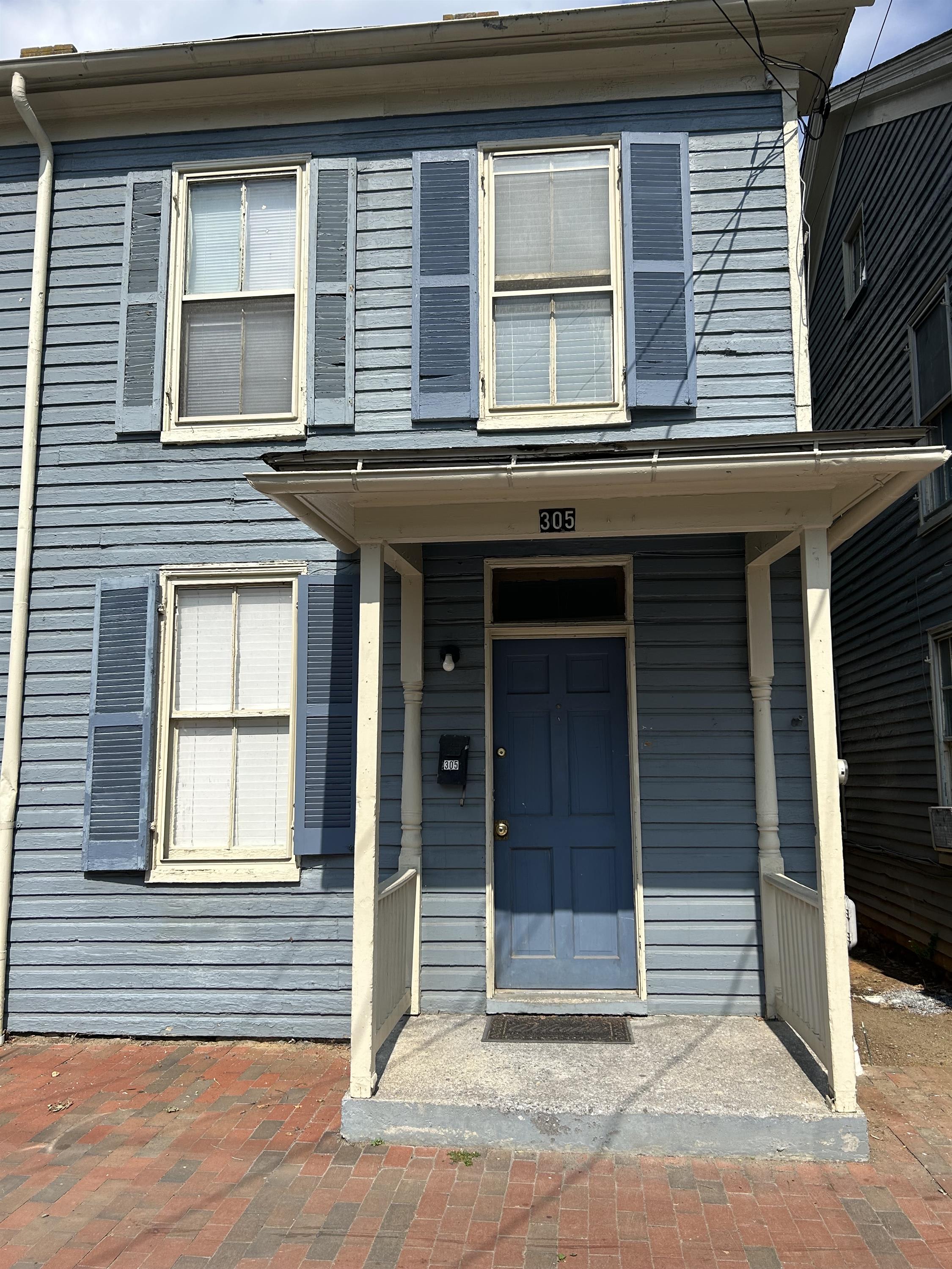 305 S. Kent St. – photo 1