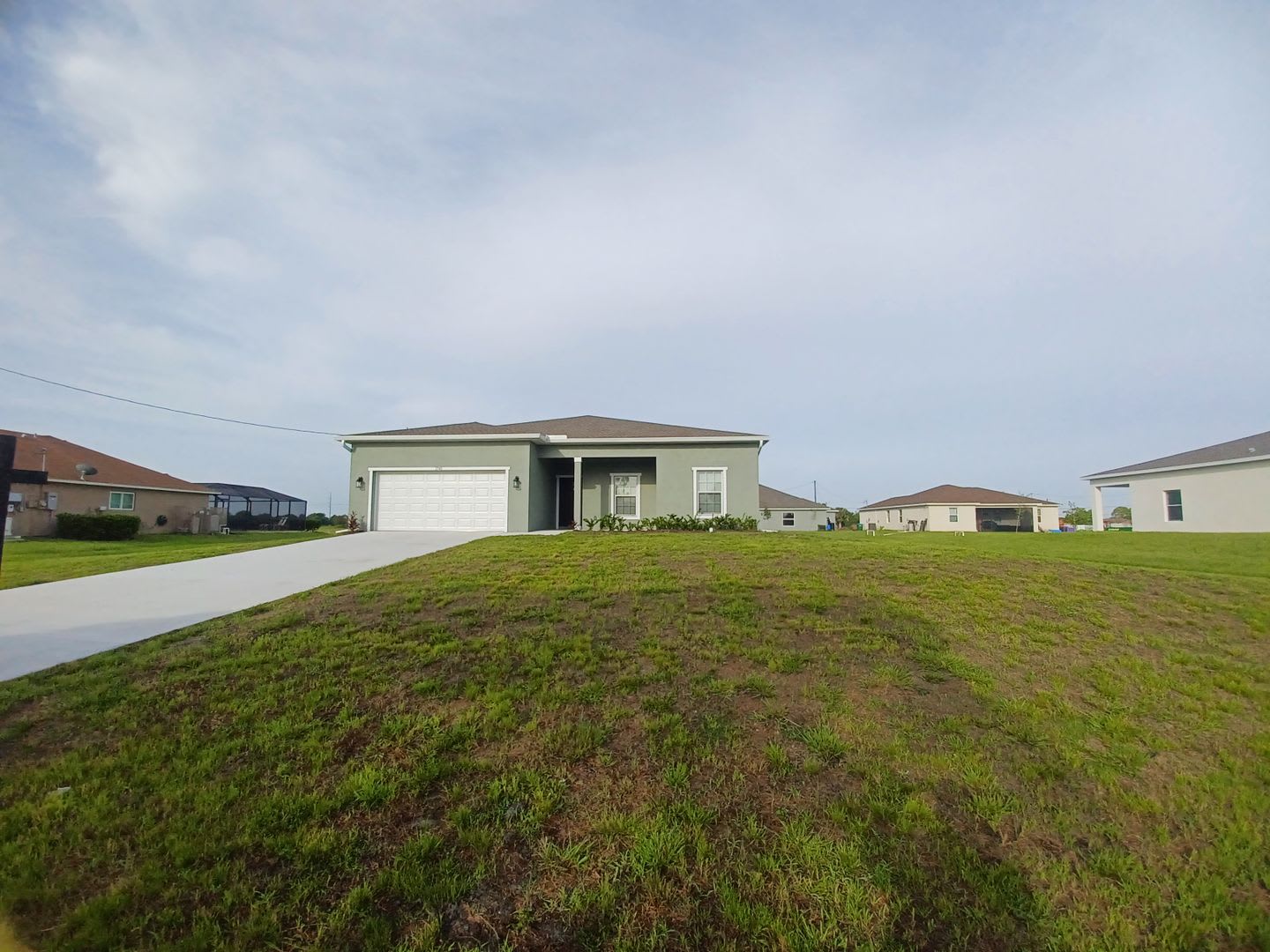 4/2 Single Family Home – photo 2