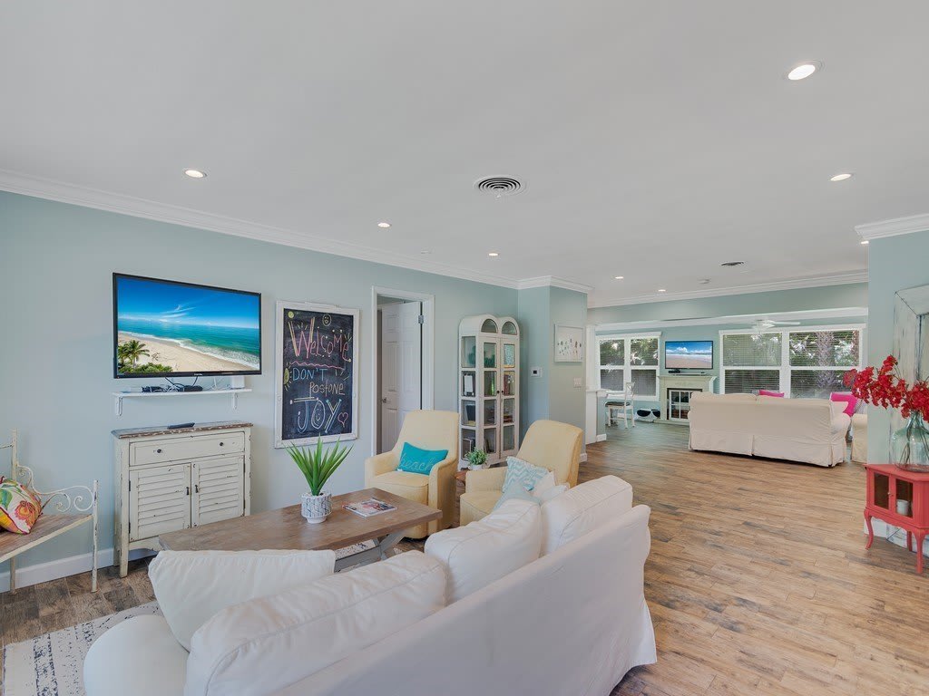 706 Iris Lane – photo 5