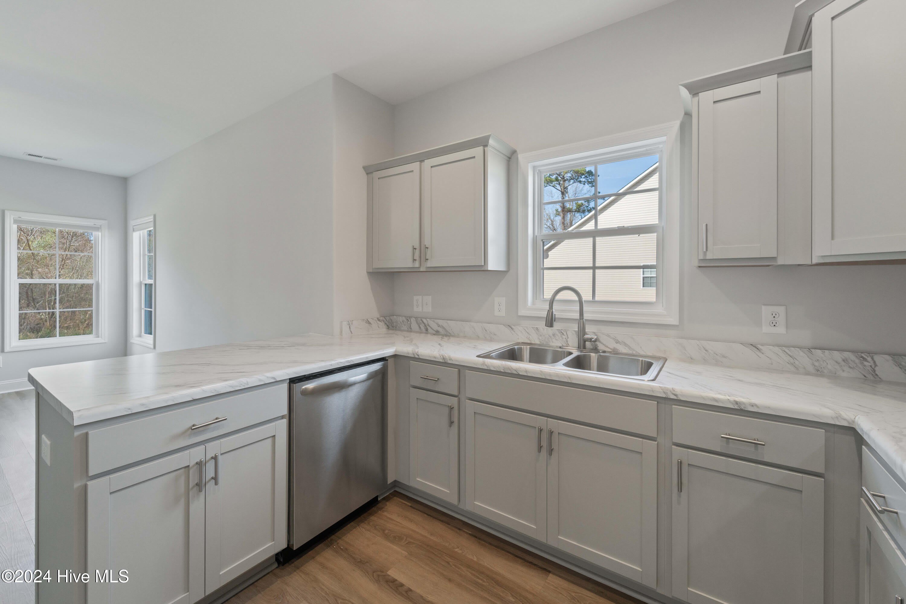 125 Pembury Way – photo 5