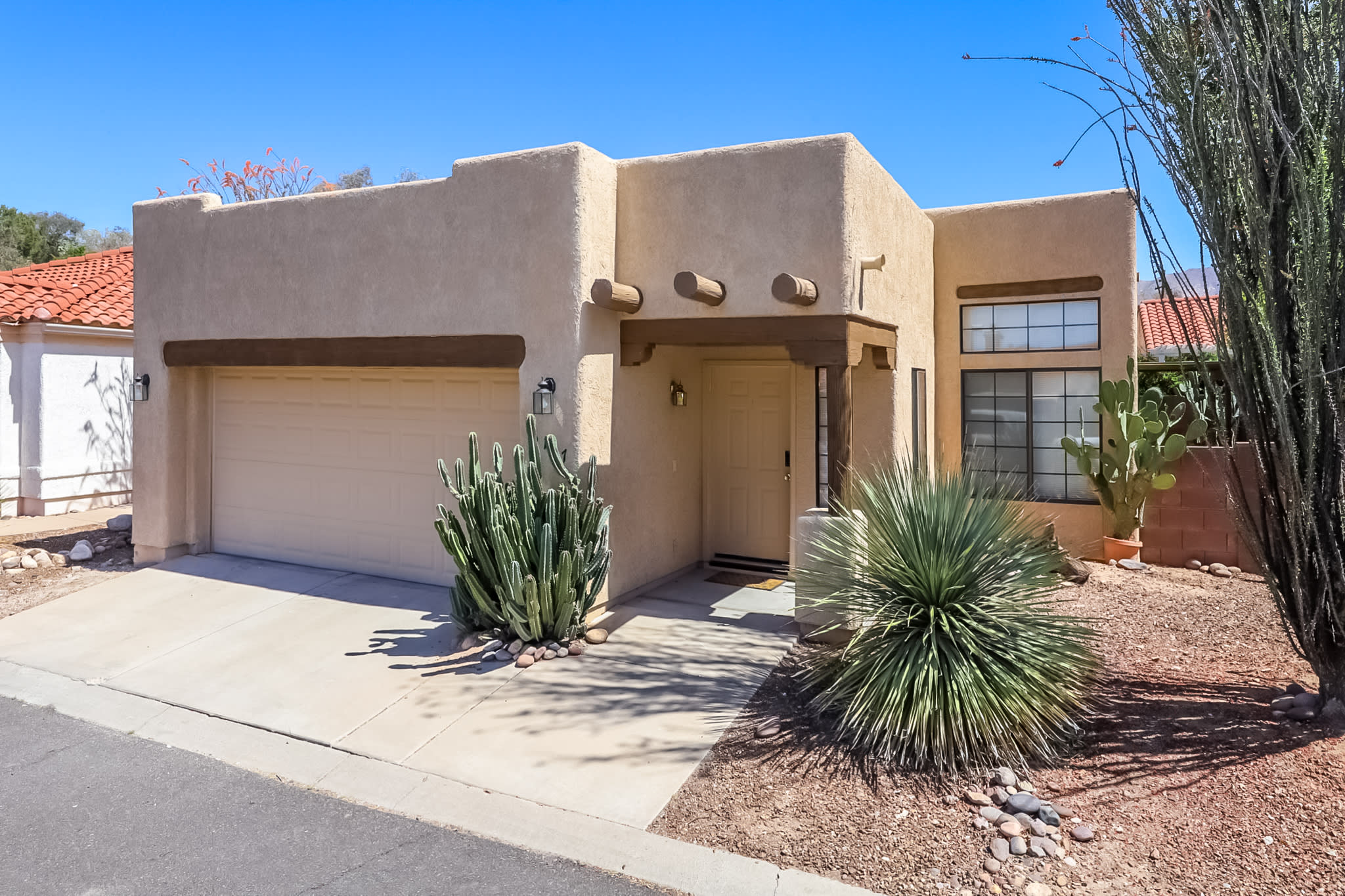 6137 North Reliance Drive – photo 2