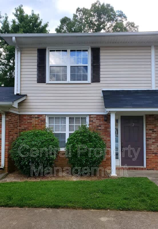 112 Silverbrook Drive – photo 2