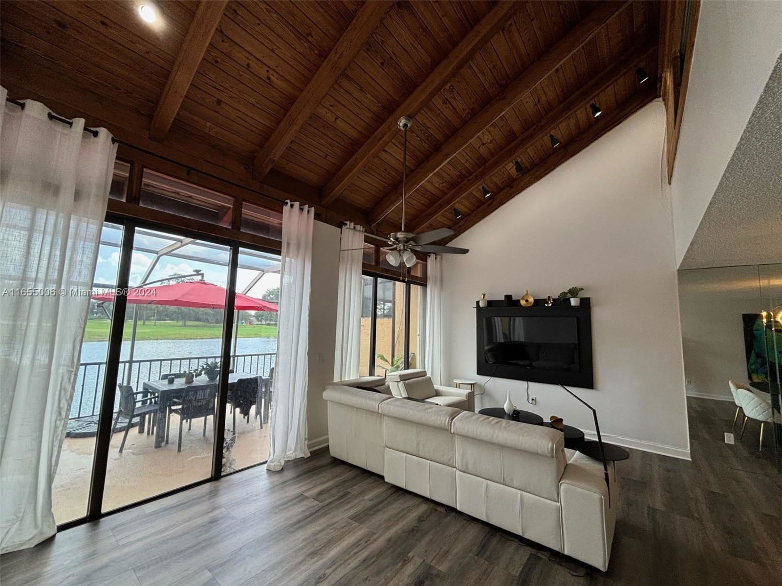 10850 South Golfview Drive – photo 2