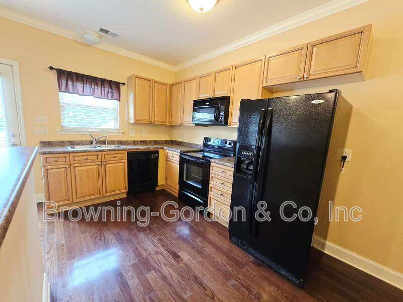 735 Tulip Grove Rd – photo 3
