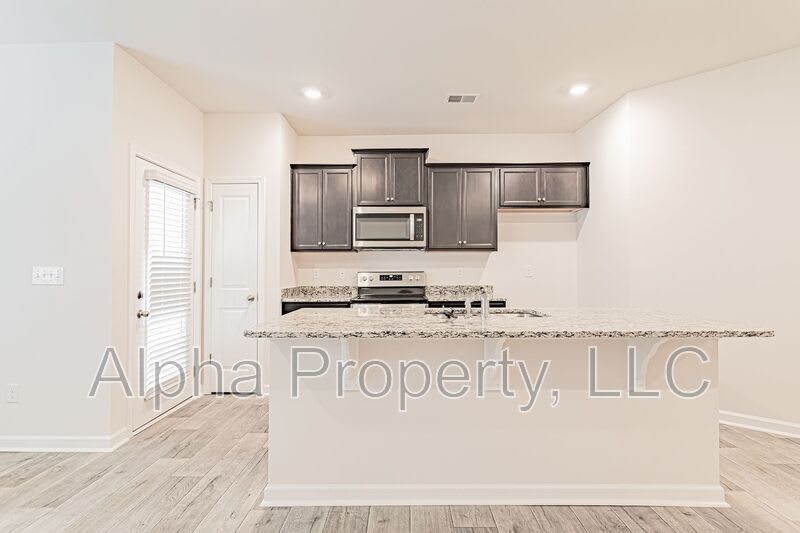 413 Sea Grit Ct – photo 5