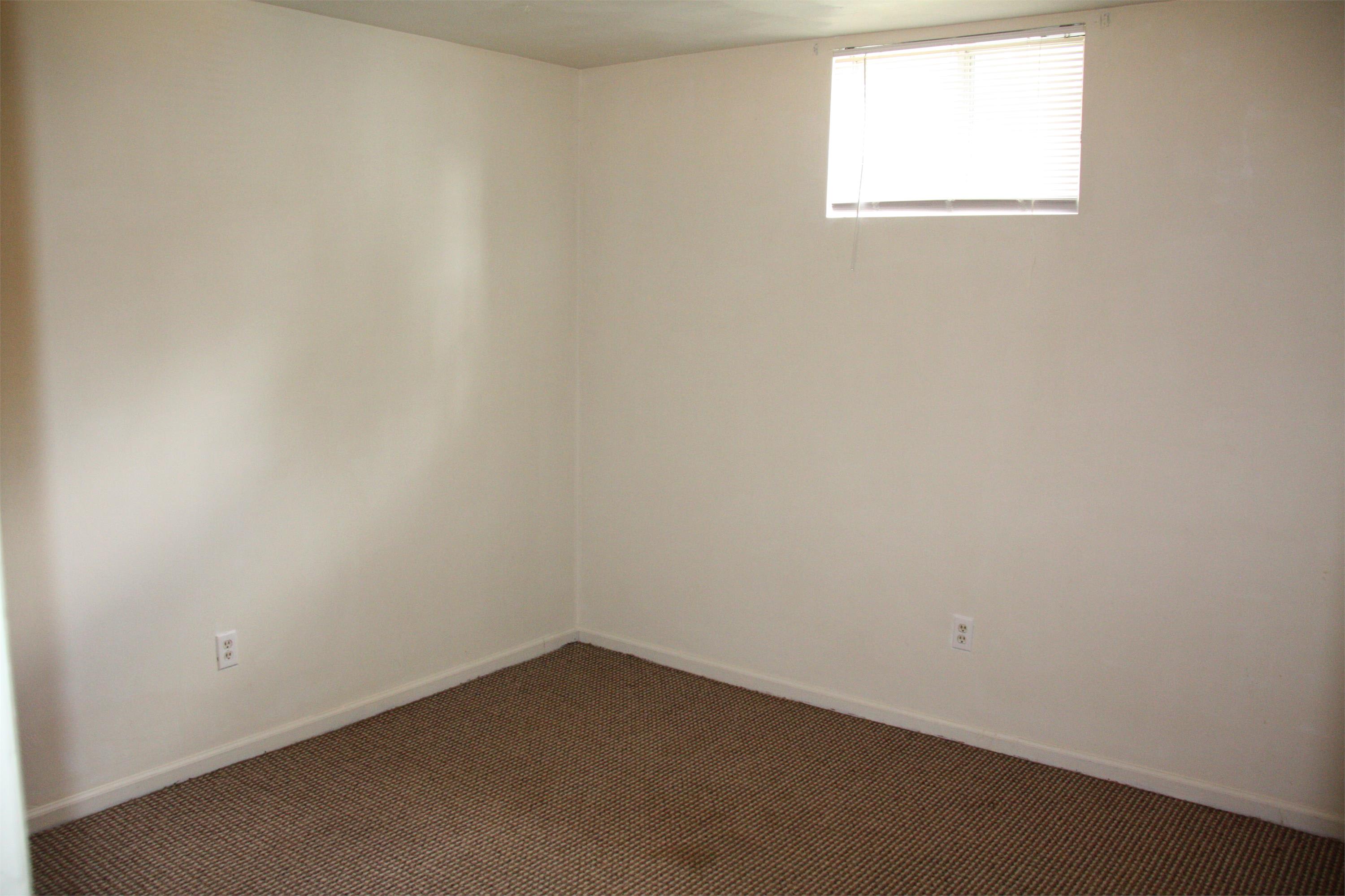 347 East Augusta Ave – photo 4