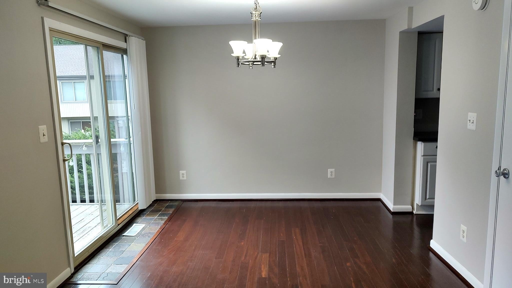 35 EASTFORD Court – photo 5