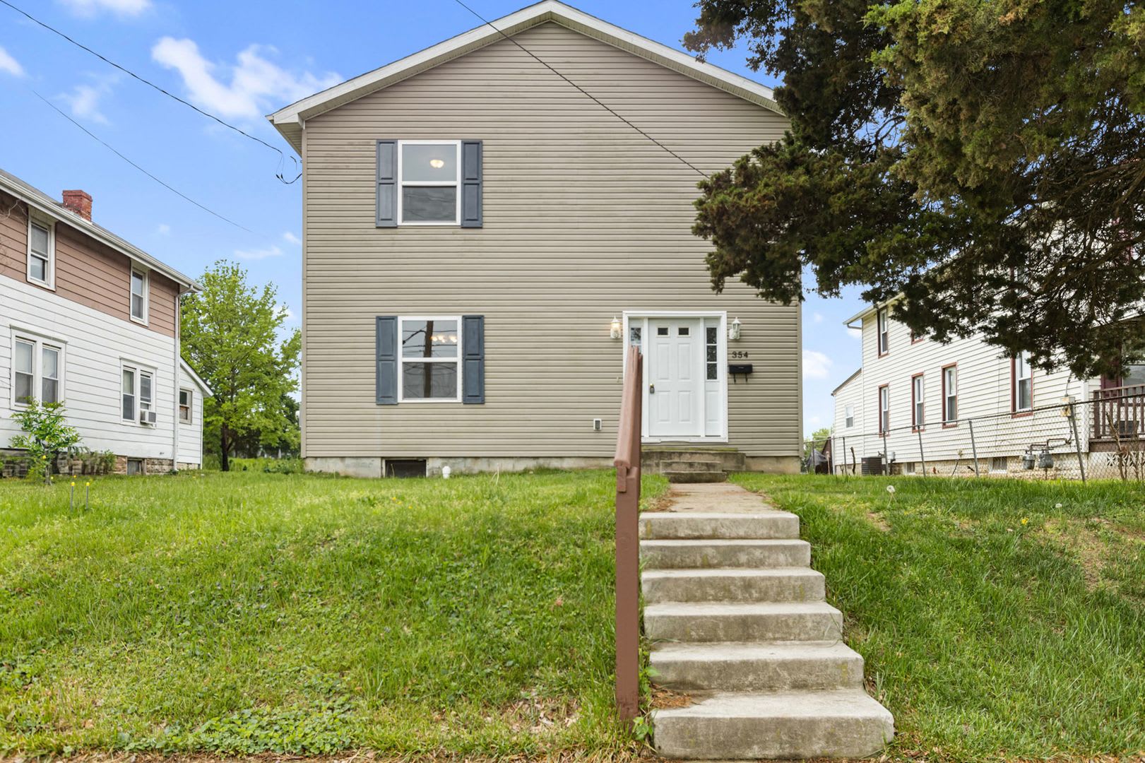 Elkton 2 story – photo 1
