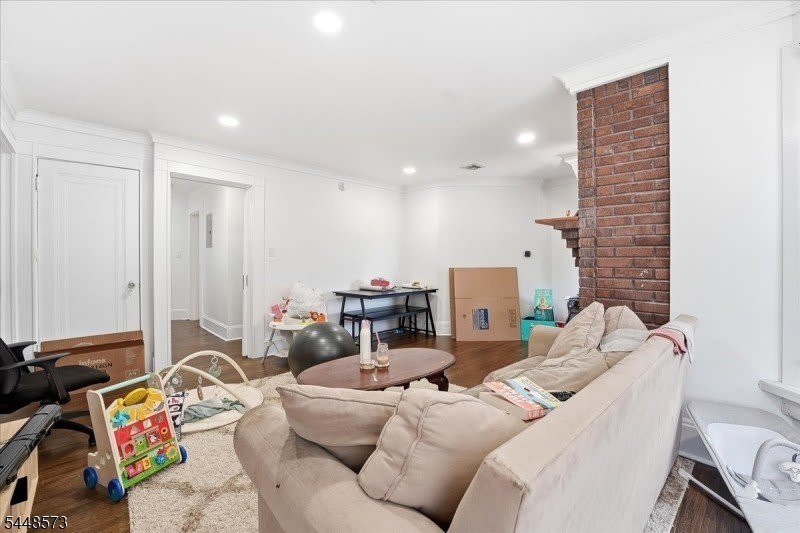274 Crawford Ter – photo 3