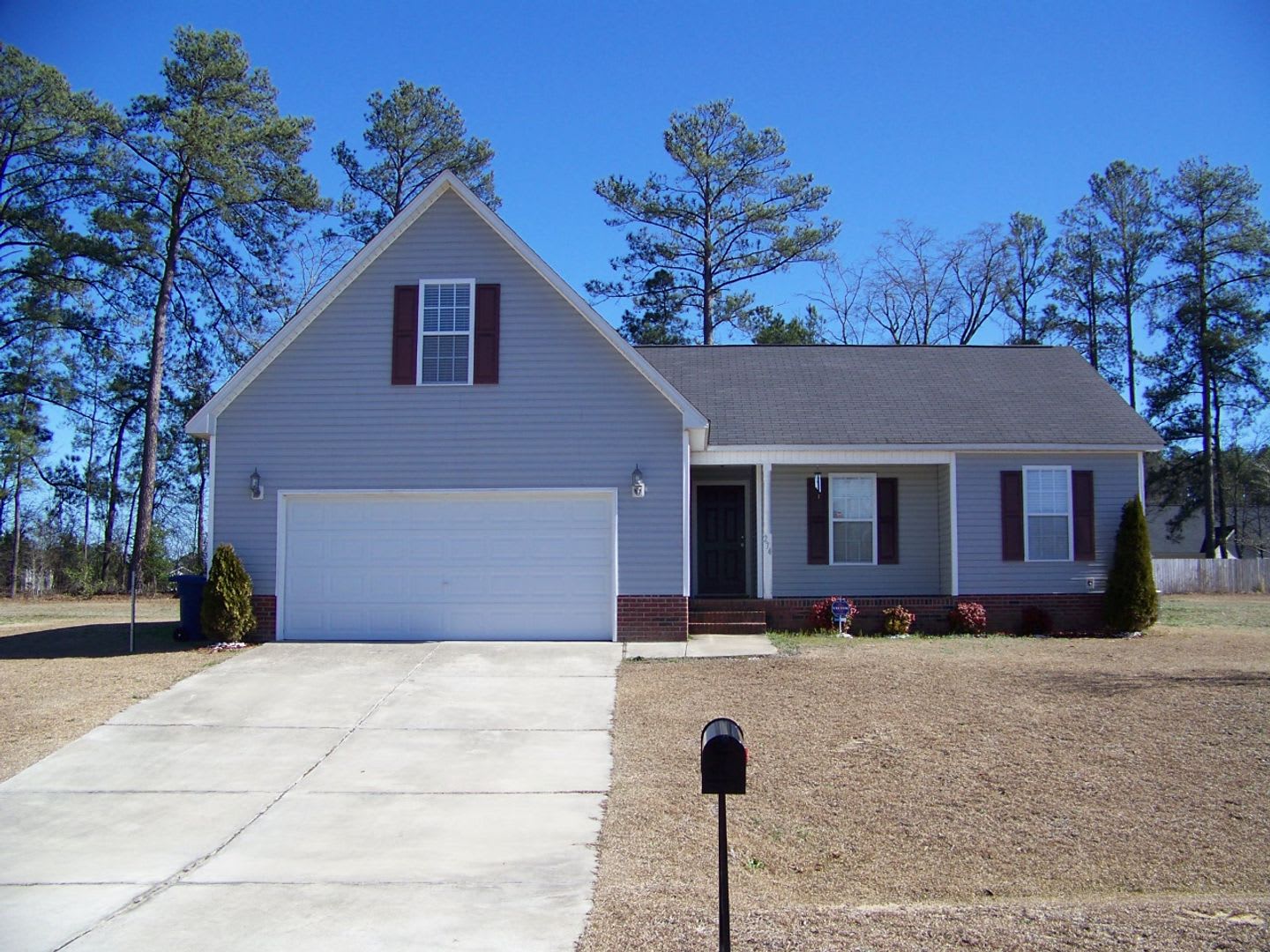 3 Bed 2 Bath Home Plus Bonus Room – photo 1