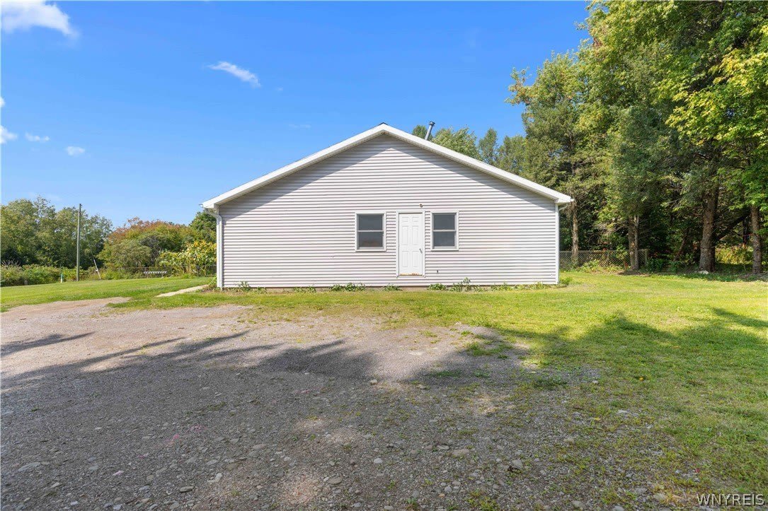 3723 Route 78 – photo 4