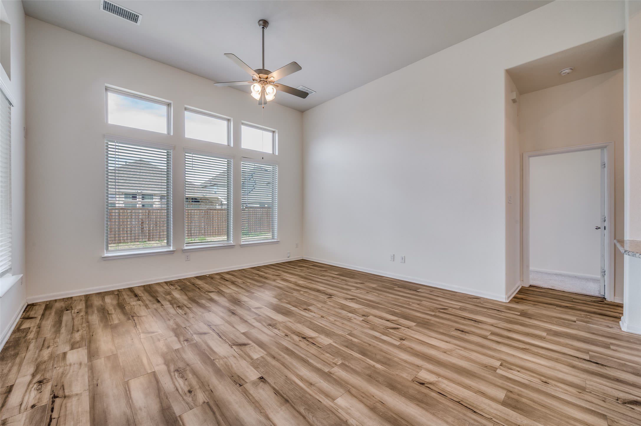16309 Garden Drive – photo 5