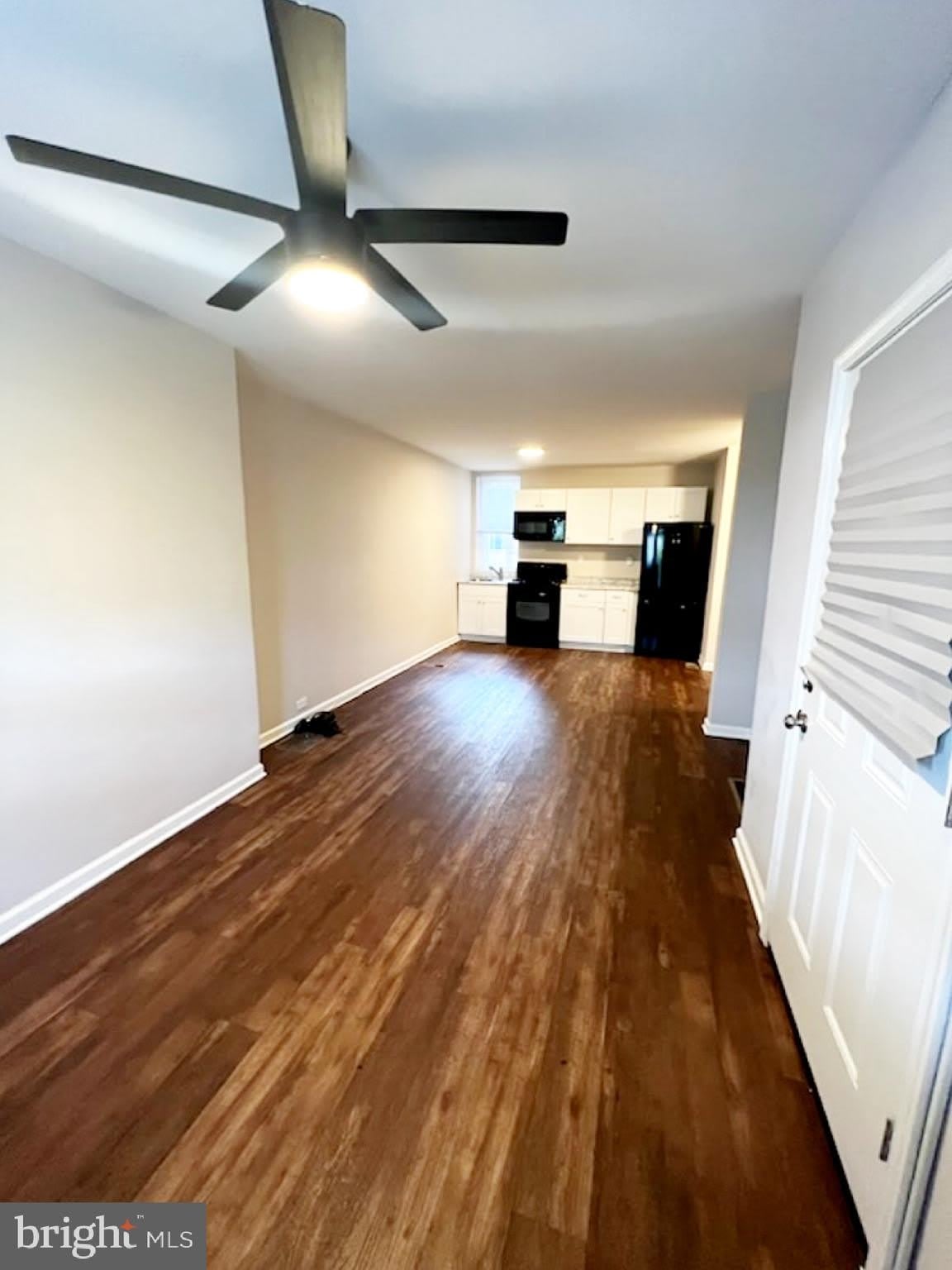 5815 CATHARINE Street – photo 1