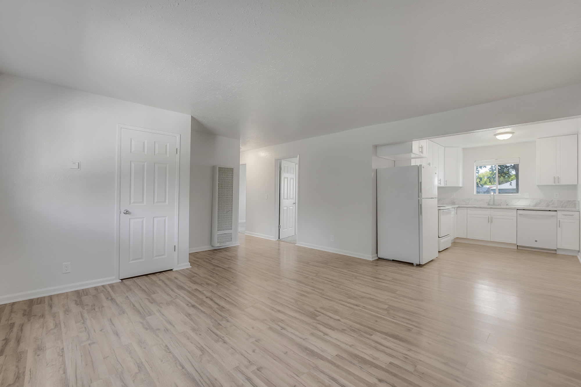 1514 Oakdale Street B – photo 3