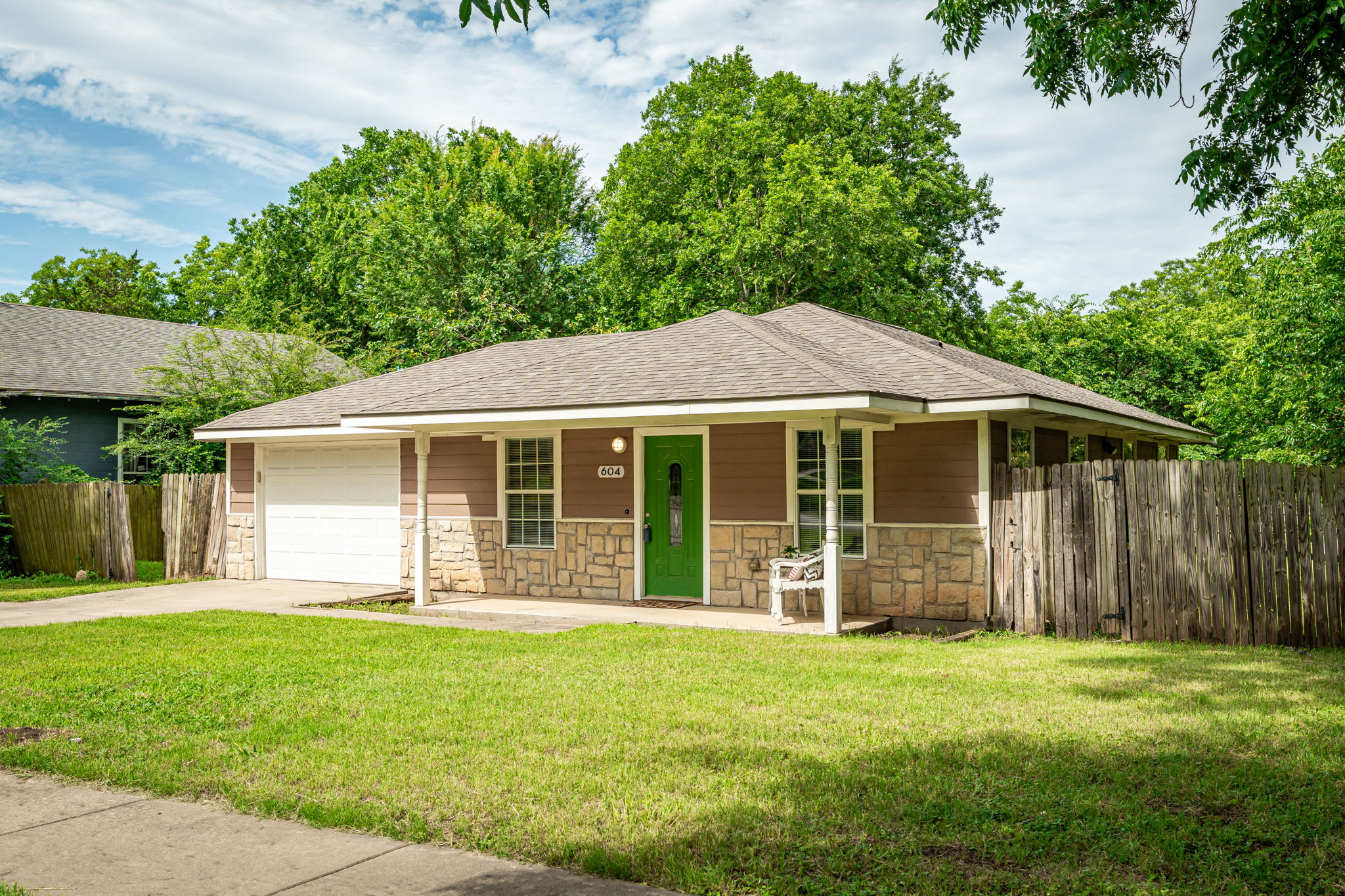604 South Maxey Street – photo 2