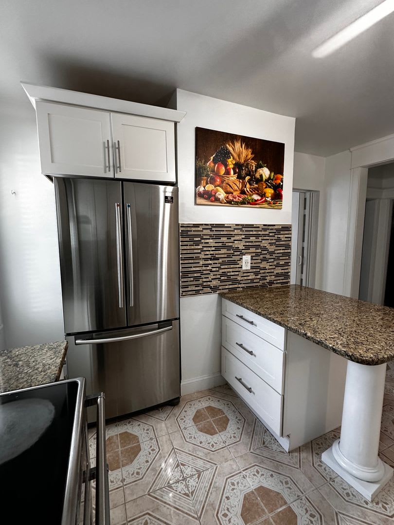 Beautiful two family home in Elmhurst – photo 2