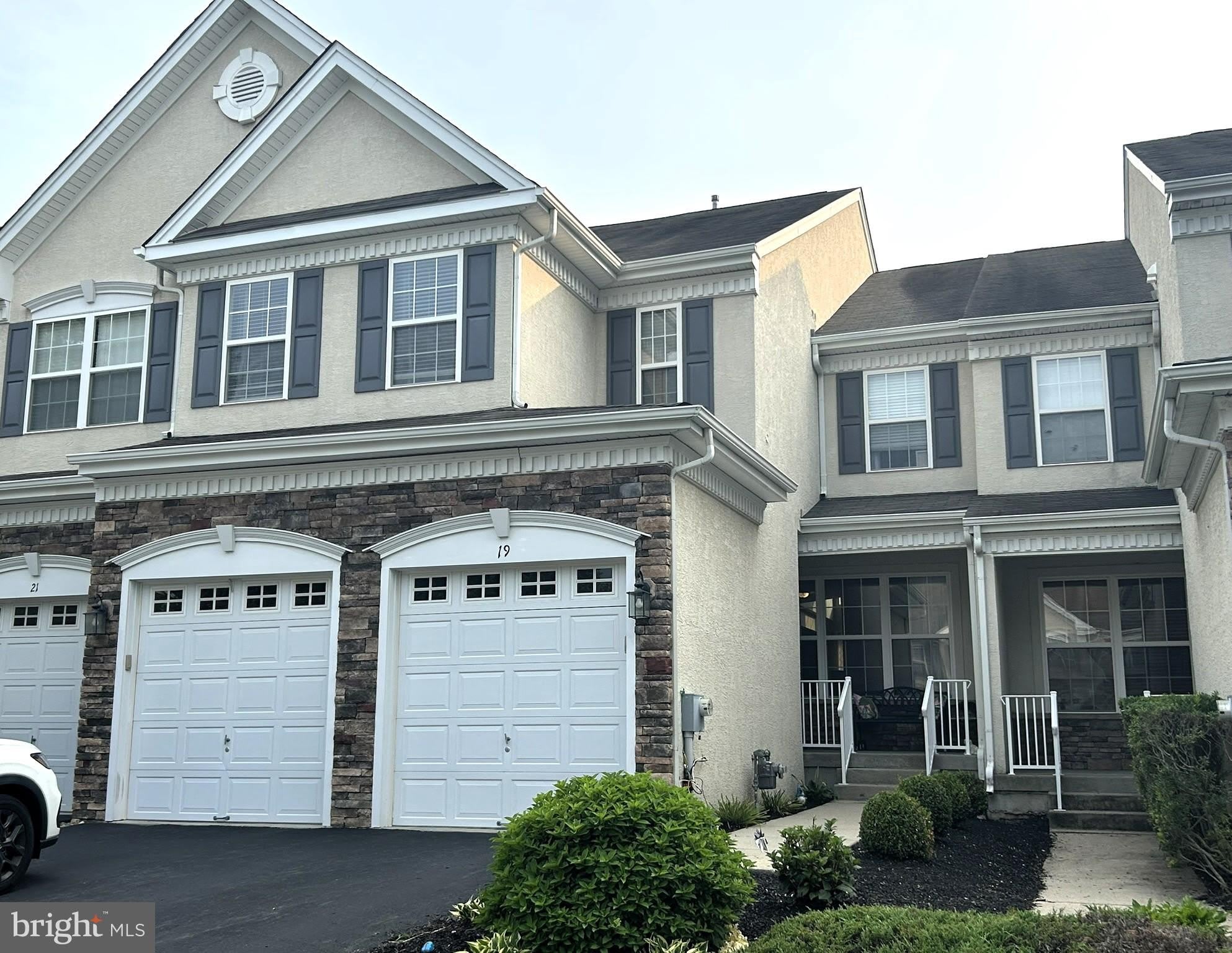 19 WHARTON Drive – photo 1