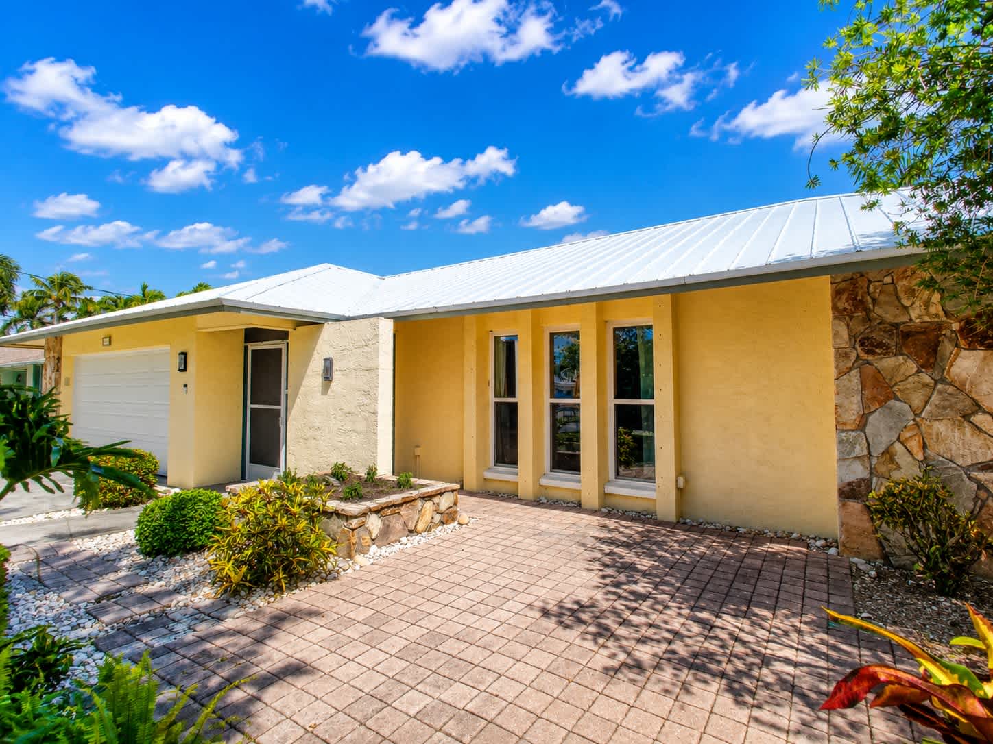 1709 Se 44th St – photo 2