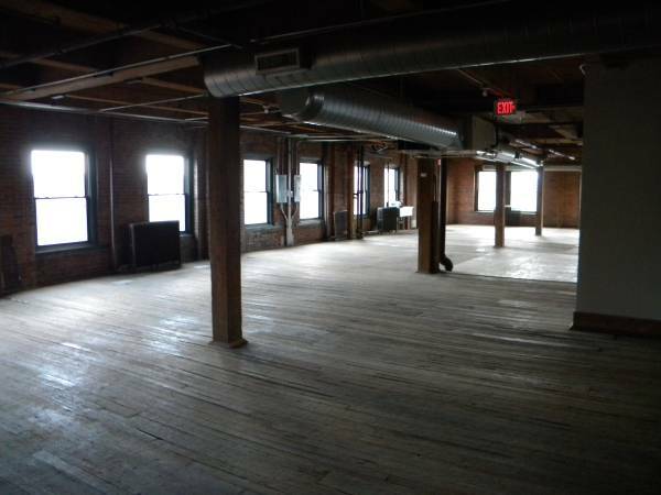1427 West 9th Street – photo 4