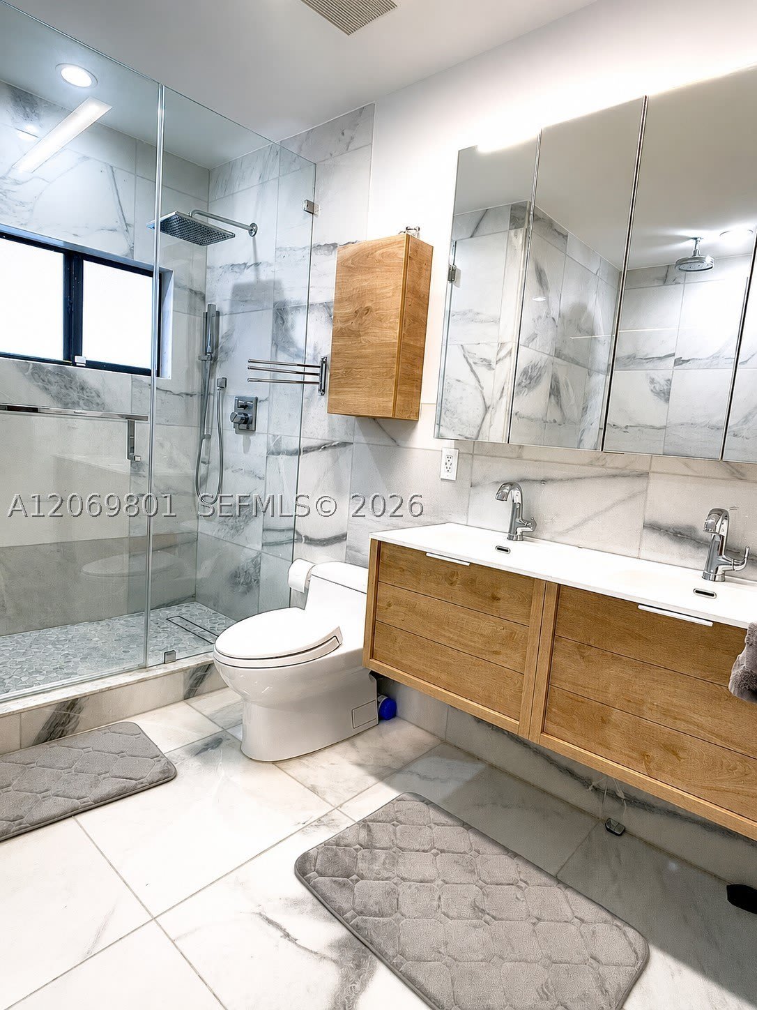 3538 SW 1 AVE – photo 4