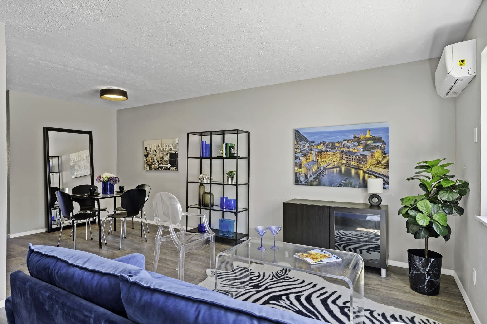 10526 Clifton Blvd – photo 2