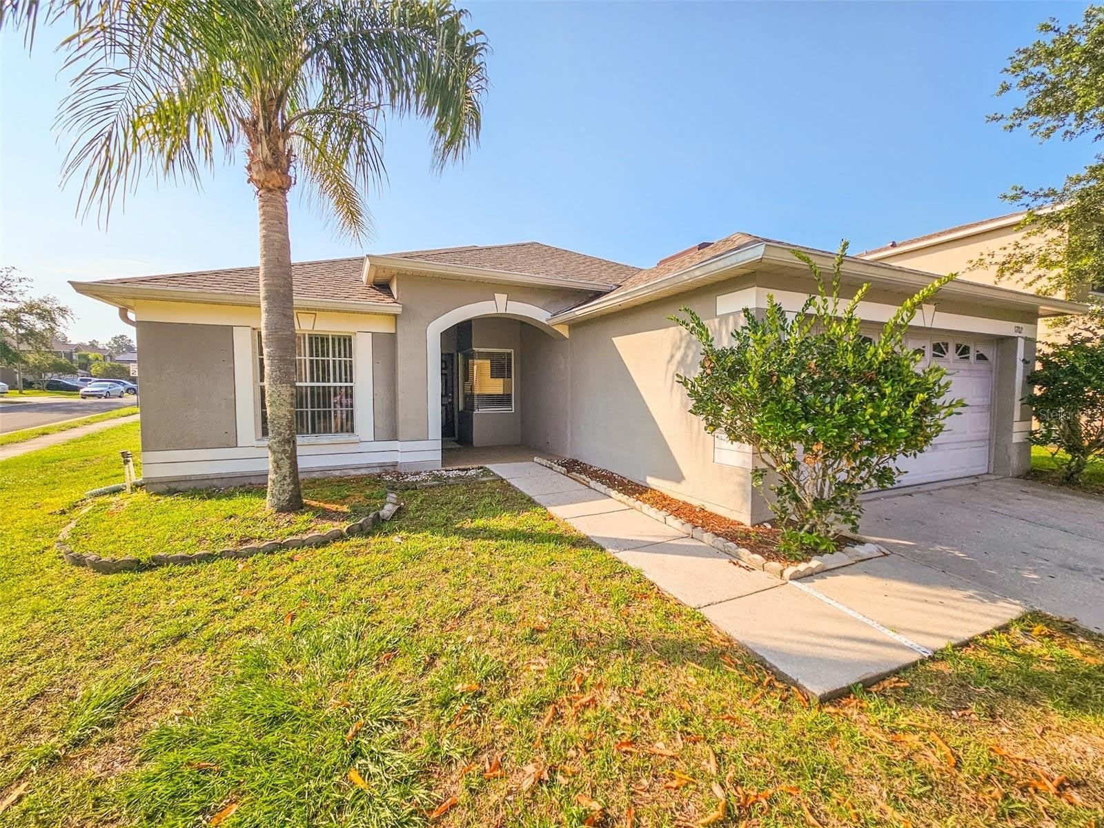 1702 HOLTON Road – photo 1